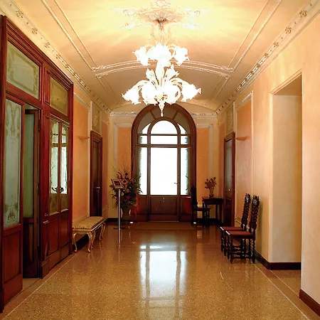 Corte Della Vittoria Apart-hotel 4*
