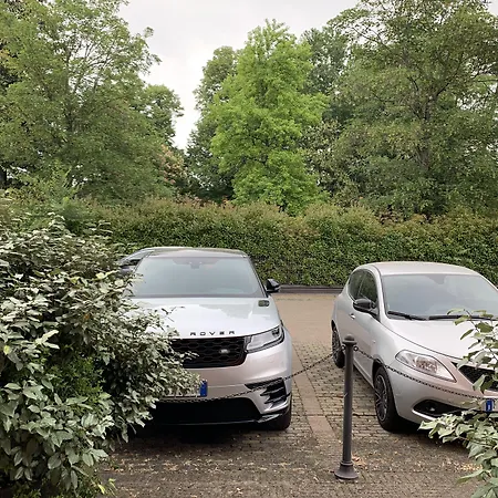 Corte Della Vittoria Aparthotel 4*