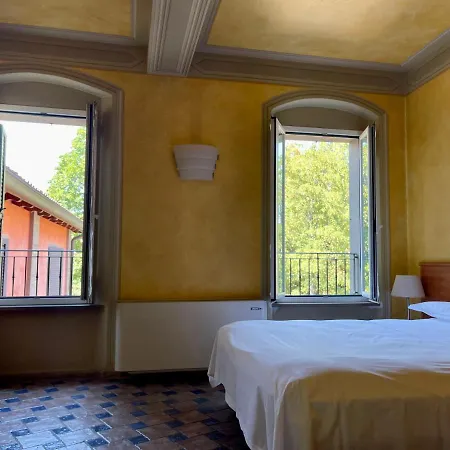 Corte Della Vittoria Aparthotel Parma